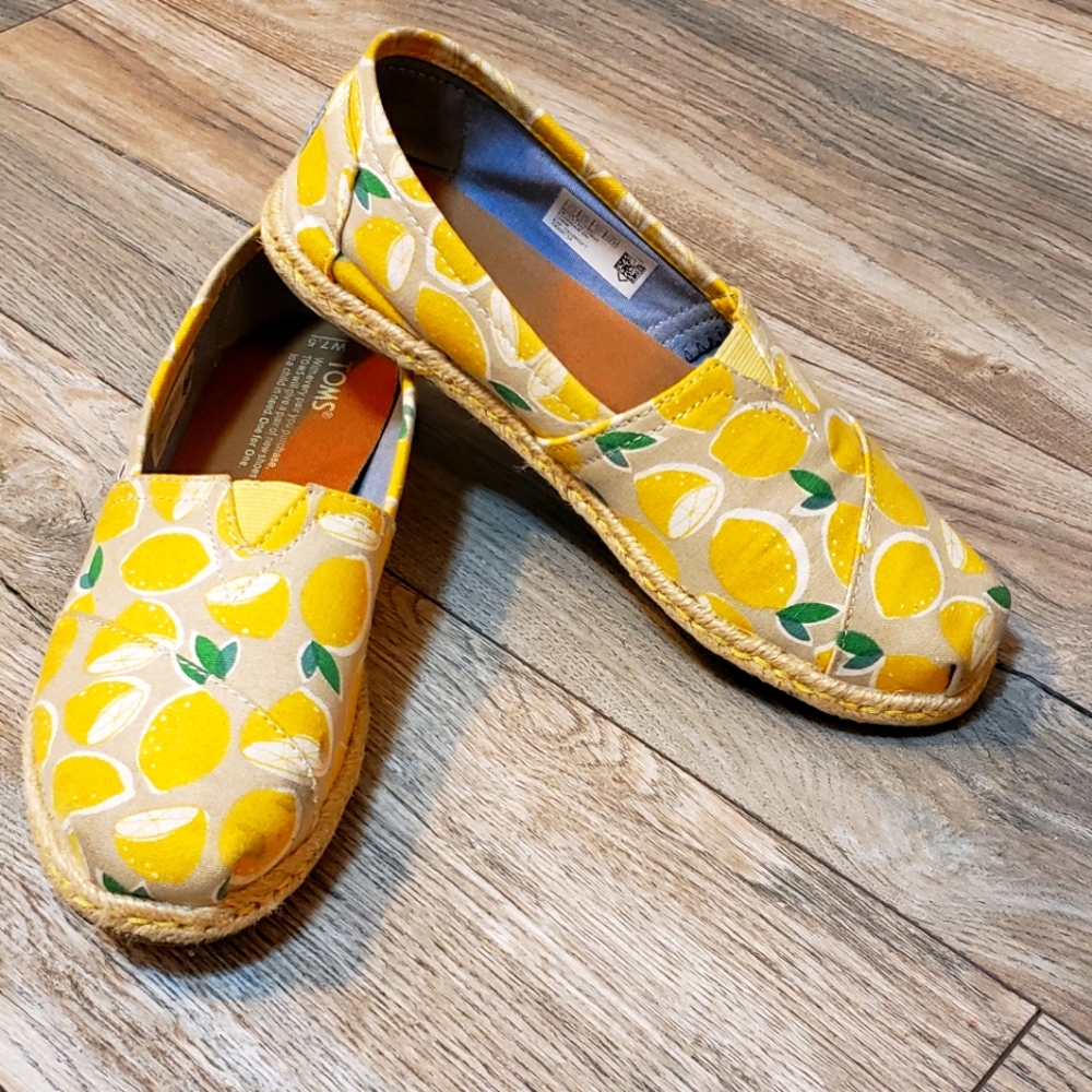 Limited edition Lemon Toms 🍋